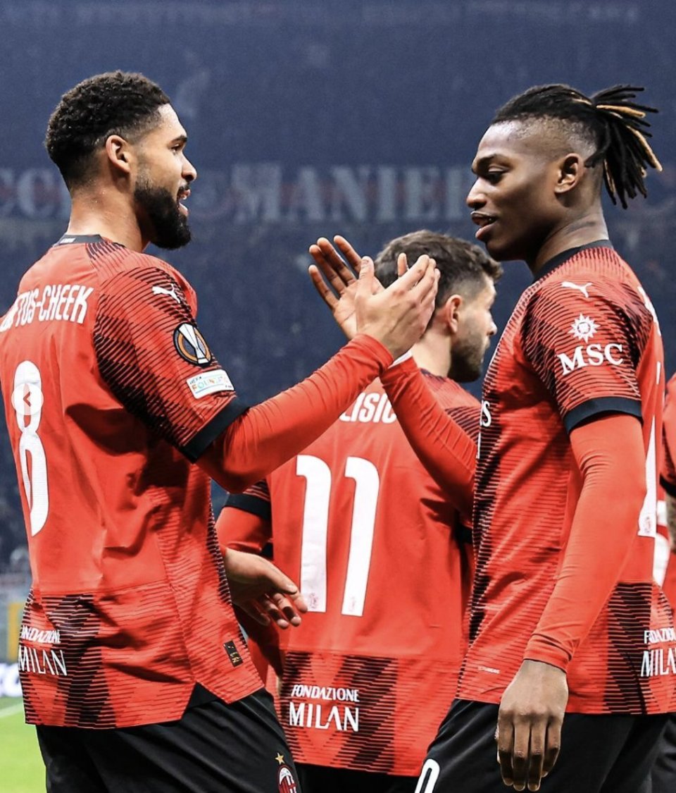 九游中心-包含里程碑夜！AC米兰刷新队史纪录；NBA常规赛加时末段刷纪录；质疑声仍在；球探报告显示潜力的词条